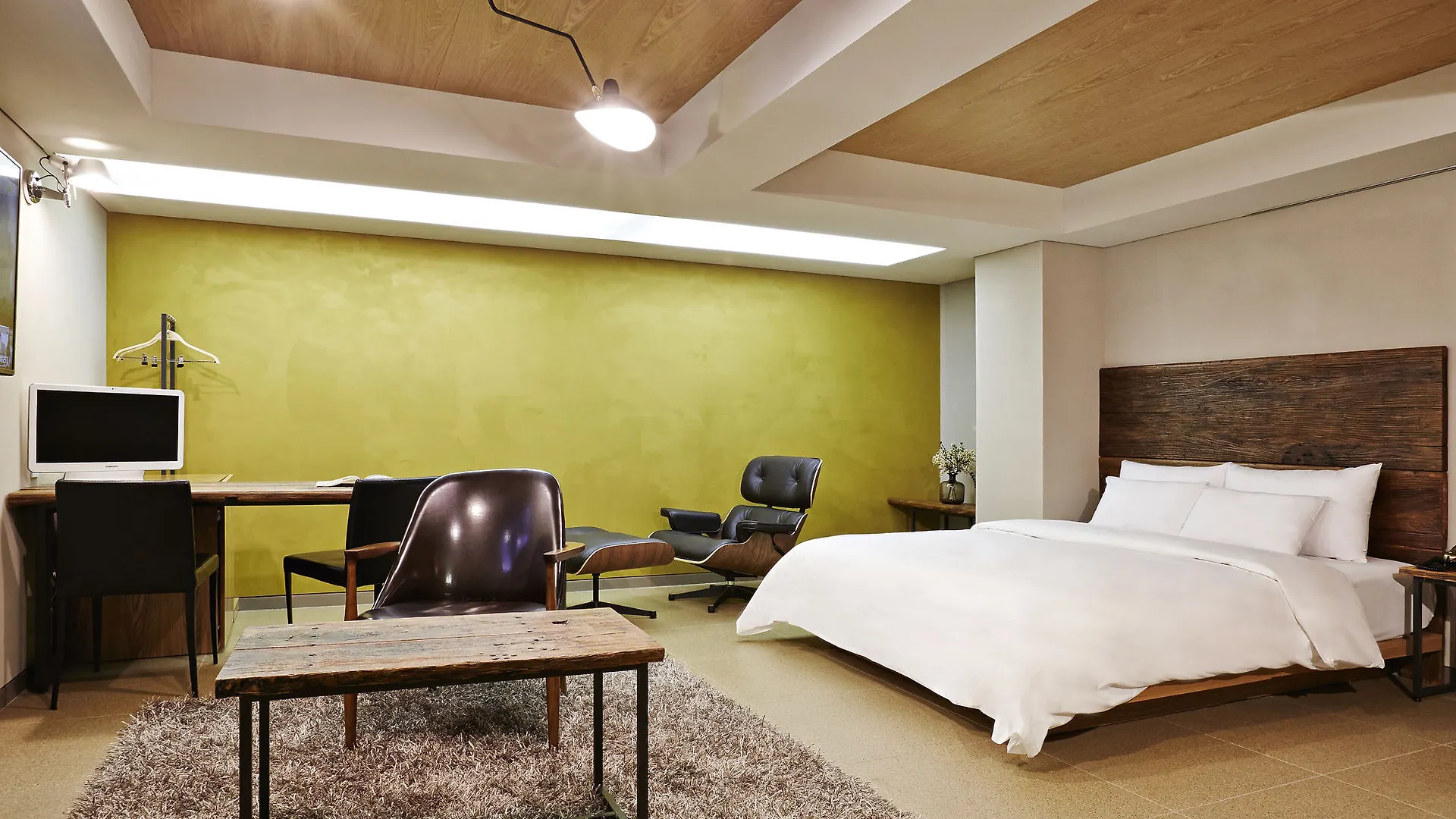 E-Hotel Seoul 3*,